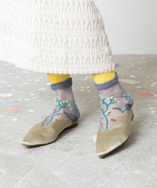 TRICOTE フラワーシアーソックス 94L.GRAY