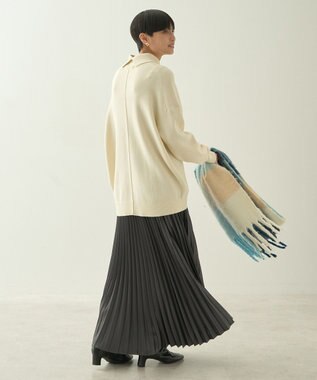 AMERICAN HOLIC ブラッシュヤーンタートルネックニットプルオーバー Ivory