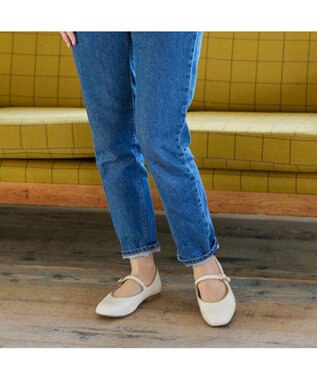 ing <ing>【WEB限定】ストラップフラットシューズ アイボリー