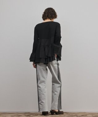 GRACE CONTINENTAL フレアカットトップ ブラック