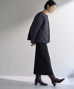 UNFILO ポリエステルフォルム Ｉラインスカート ブラック