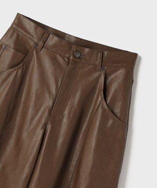 GRACE CONTINENTAL カーブフェイクレザーパンツ ブラウン