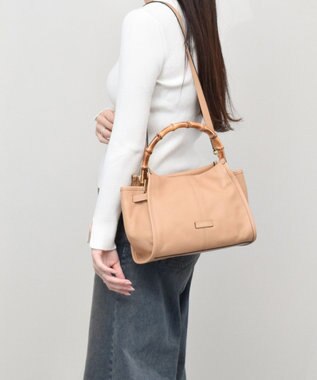 INTER-CHAUSSURES 【LORISTELLA】バンブーハンドルレザーバッグ ベージュ