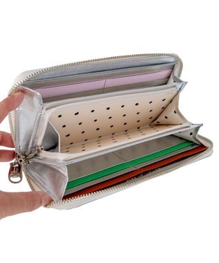 tsumori chisato CARRY ラブワッペン ラウンドファスナー長財布 シルバー