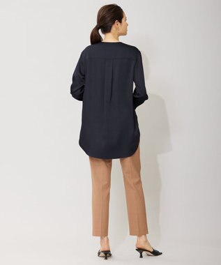 ICB 【洗える】 サテンクレープ ノーカラーブラウス ネイビー系