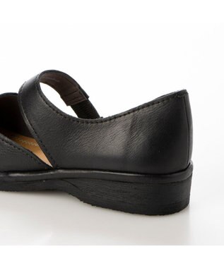 ing <ing>【WEB限定】【3E】カジュアルフラットシューズ ブラック