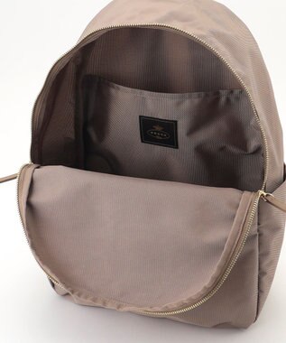 TOCCA 【WEB＆一部店舗限定・A4サイズ対応・撥水・サスティナブル素材】SALTO BACKPACK バックパック ベージュ系