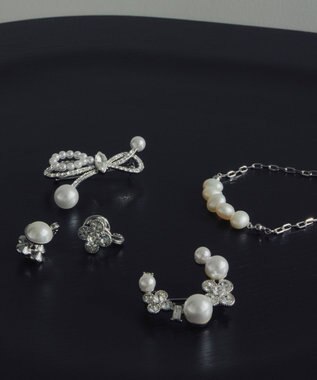 TOCCA WITH FLORA 2WAY EARRINGS イヤリング シルバー系