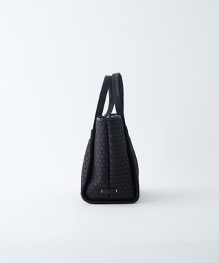 MIYABIYA LAQUOH【撥水加工】篭目柄エンボスボンディングトートL ブラック