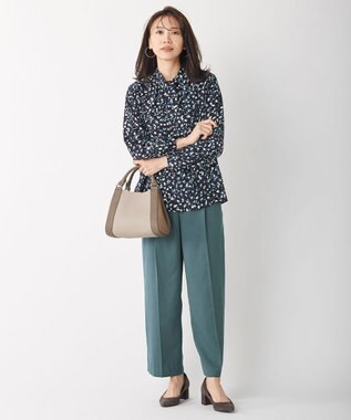 J.PRESS LADIES 【洗える】コットンセルロース チノ パンツ スモーキーグリーン系