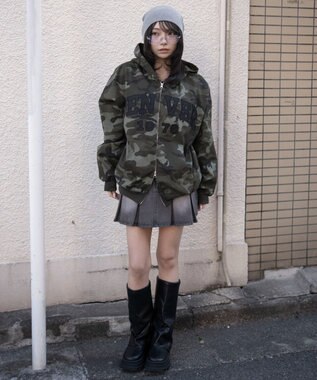 WEGO カレッジロゴBIGZIPパーカー 柄1