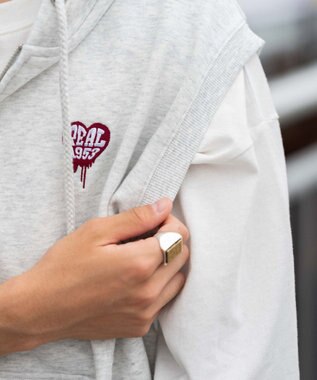 WEGO 【ユニセックス着用ITEM/MLサイズ展開】ワンポイントノースリジップパーカー アッシュグレー