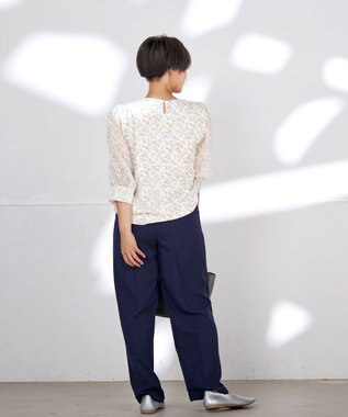 Tiaclasse L 【洗える】花柄Vネックブラウス ホワイト