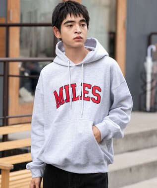 WEGO 【ユニセックス着用ITEM/SMLサイズ展開】グラフィックロゴプルパーカー アッシュグレー