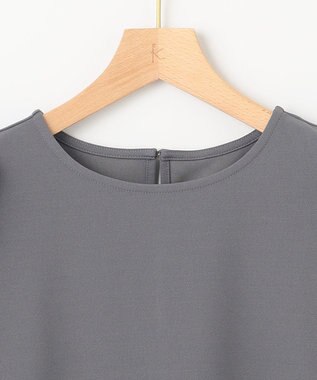 組曲 S ご好評につき追加生産【WEB限定】ジョーゼットジャージーティアード ブラウス グレー系