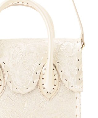 GRACE CONTINENTAL Metalic RS-ca パールホワイト