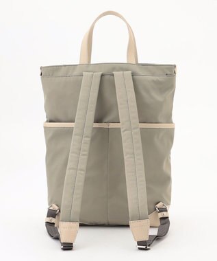 Y'SACCS アシメファスナーポケットリュック ライトグリーン