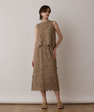 GRACE CONTINENTAL クロシュ刺繍スカート