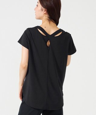 Chacott Chacott BALANCE バッククロスアクセントTシャツ ブラック