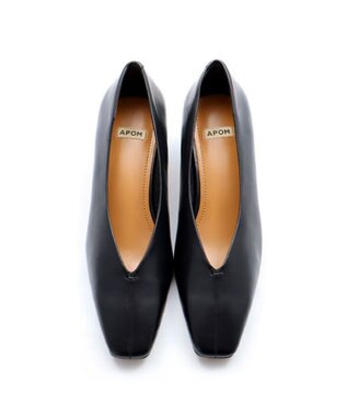 APOM イタリアンカーフ スクエアトゥパンプス 45 ブラック