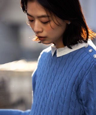 組曲 【ビジューボタン付き】SOBANE ケーブルプルオーバー ニット ブルー系