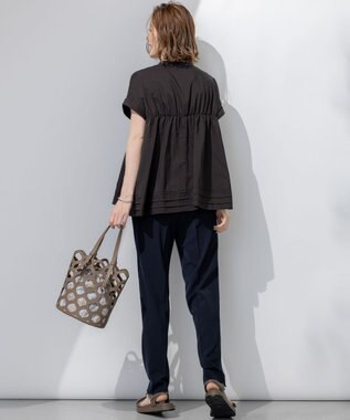 23区 S 【撥水加工/洗える】シアーナイロンツイル ギャザー ブラウス ダークブラウン系