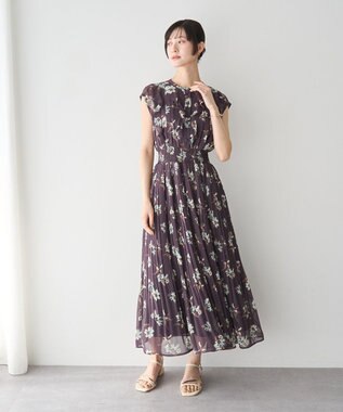 YECCA VECCA フラワー柄フリルプリーツワンピース Brown