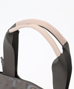 TOCCA 【WEB＆一部店舗限定】【A4サイズ対応】FOLLOWING TOCCA A4 TOTE トートバッグ ライトグレー系