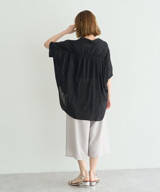 YECCA VECCA 【ドライタッチ】シアーバックギャザーシャツ Black