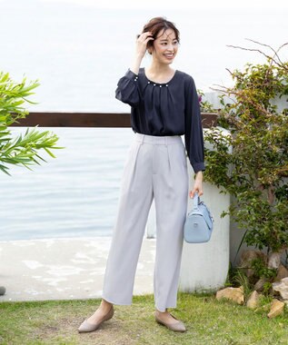 Tiaclasse L 【洗える】大人上品なタックパールブラウス ネイビー