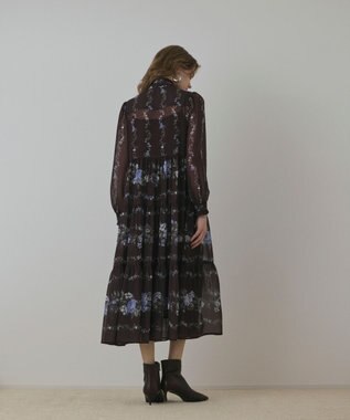 GRACE CONTINENTAL フラワープリントティアードワンピース ブラウン
