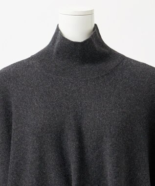 23区 【R(アール)】マイクロンメリノウール ニットケープ チャコールグレー系