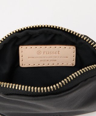 russet カラビナ付き ソフトレザー横長ポーチ(Z-218) Black