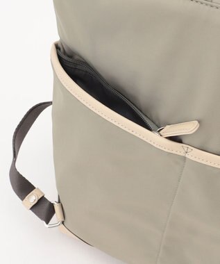 Y'SACCS アシメファスナーポケットリュック ライトグリーン