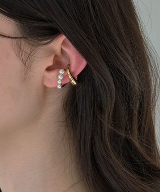 Phoebe 〈シリーズ累計販売10000点突破！〉≪雑誌掲載商品≫ドレッシングパールイヤーカフ　ゴールド ゴールド