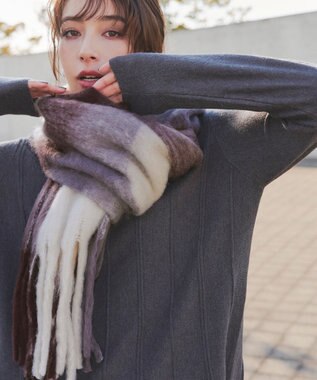 Tiaclasse 大判チェックシャギーマフラー ブラック