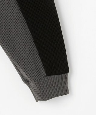 PW CIRCULUS 今が旬トップス！【ドライな肌触り / UV遮蔽率98.9% UVカット / ストレッチ】【MEN】ワッフルハーフジップトップス  ゴルフ グレー系