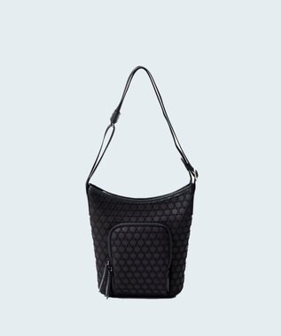 MIYABIYA LAQUOH【撥水加工】篭目柄エンボスボンディング ポケットショルダー ブラック