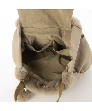 UNBILLION カシュカシュ cachecache / ポンポン付きエコファーラウンド型トートバッグ オーク