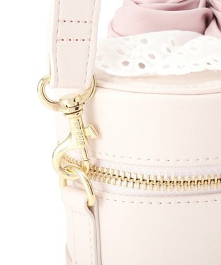 Maison de FLEUR ローズブーケキューブショルダーバッグ Ivory