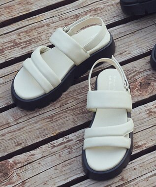 earth music&ecology ＯＲｉｅｎｔａｌ　ＴＲａｆｆｉｃ　パデットサンダル White