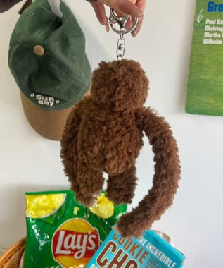 WEGO でかおめめなまけものぬいぐるみキーホルダー ブラウン