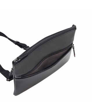 ACE BAGS & LUGGAGE ultima TOKYO ディーノ ショルダーバッグ 68170 ウルティマ トーキョー ブラック