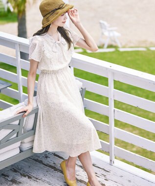 Tiaclasse 【洗える】花柄ボウタイフレアワンピース アイボリー