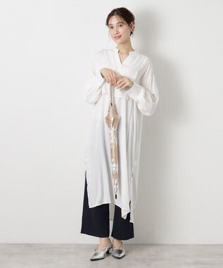 MOONBAT 【耐風】ランバン オン ブルー (LANVIN en Blue) 長傘 サテン ビッグフラワー ベージュ