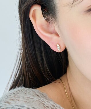 Phoebe 〈痛くないシリーズ/金属アレルギー対応〉クイーンパールビジューライトフィットイヤリング/ニッケルフリー