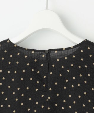 自由区 L 【17号サイズまで展開・WEB限定】コットンサッカープリント ブラウス ブラック×ブラウン