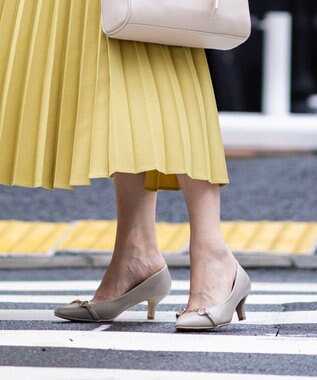 ANY SIS 【22.5～24.5cm】ビット付き パンプス グレージュ