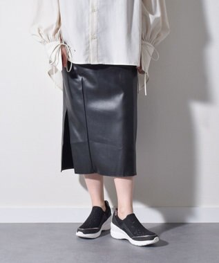 Bridget Birkin 【Round About】ヒールアップスリッポンスニーカー ブラックコンビ