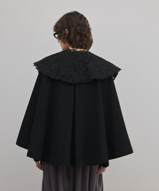 GRACE CONTINENTAL タッセル付レースカラー ブラック